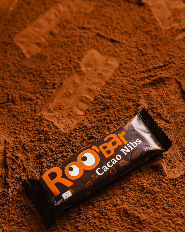 Roobar - Cacao Nibs. Roobar - Cacao Nibs. Roobar is crawling the surface made of cacao like a first person on the Moon.