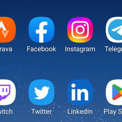 Go Viral! Go Viral! Icons of social networks and mass media: Facebook,LinkedIn,Instagram,Telegram.